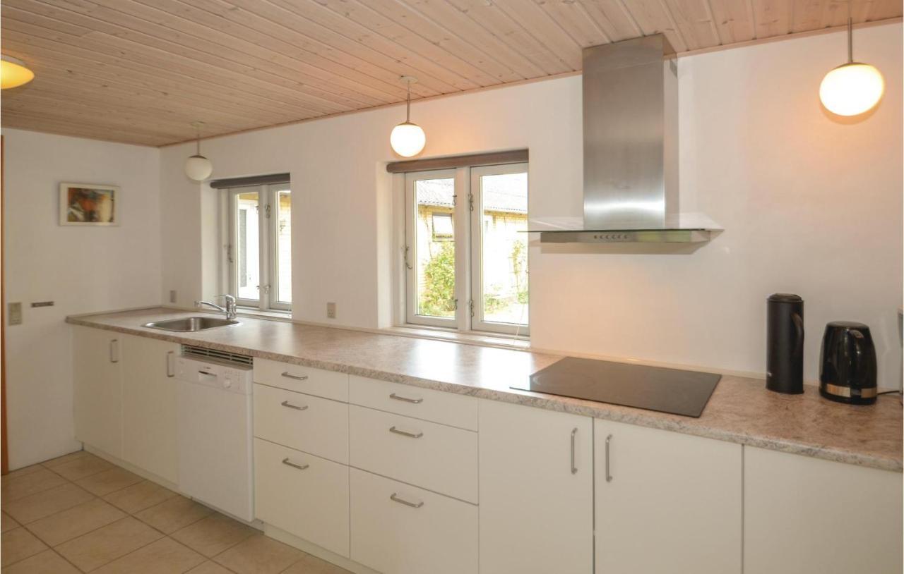2 Bedroom Nice Home In สไต ภายนอก รูปภาพ