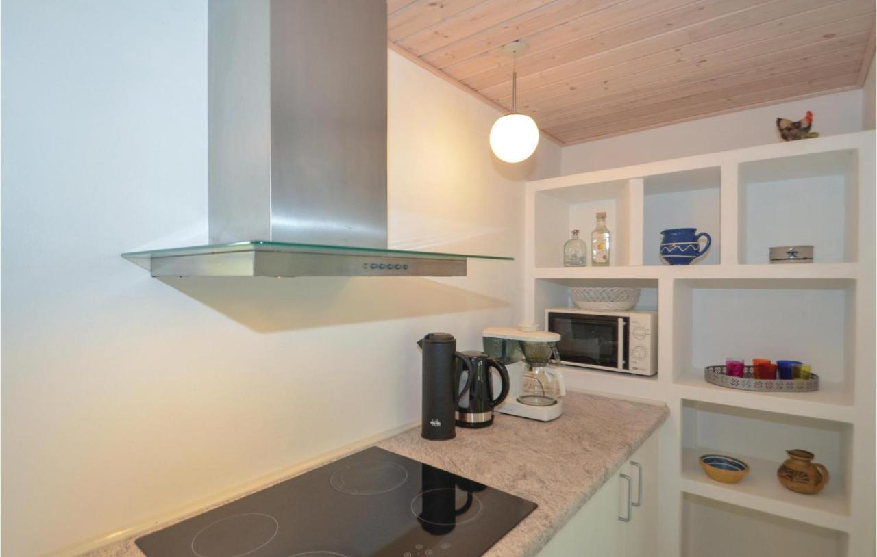 2 Bedroom Nice Home In สไต ภายนอก รูปภาพ